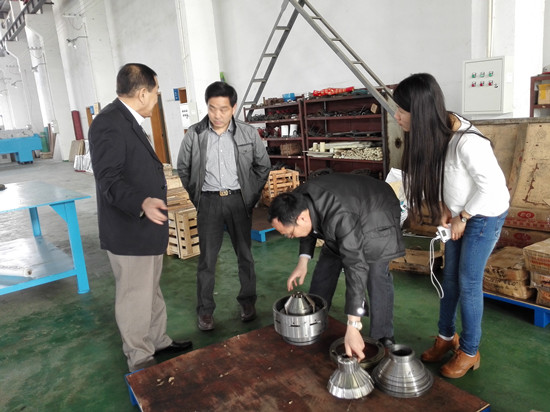 南京五创机械产品在国外